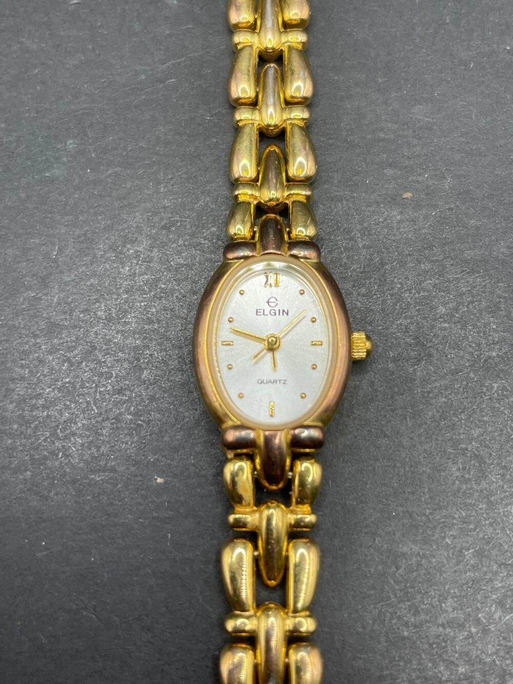 Vintage Elgin EL654 Women's Oval Watch Gold Tone Link Bracelet 71-5Y30 17MM